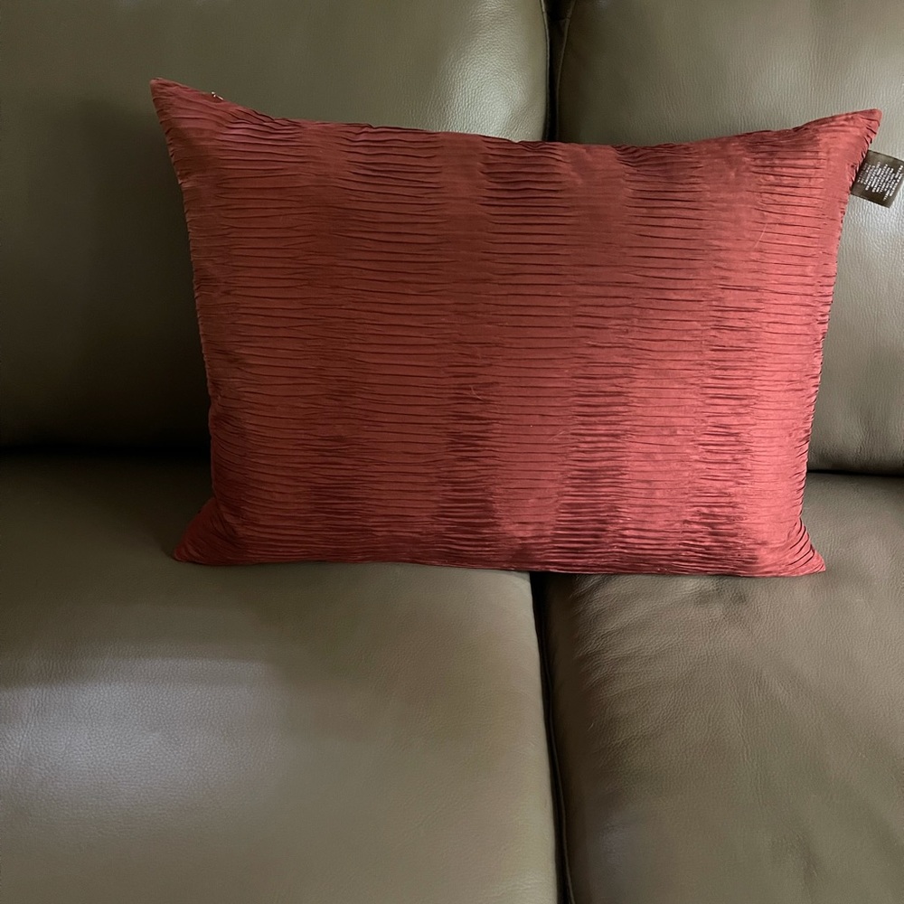 Fieldcrest burgundy 100% silk throw pillow.